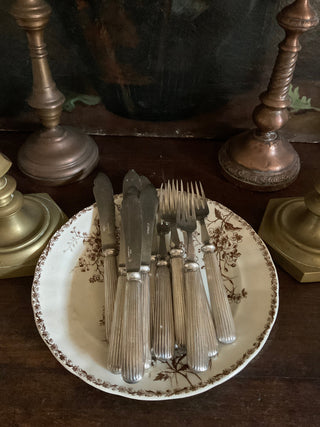 Flatware Sets