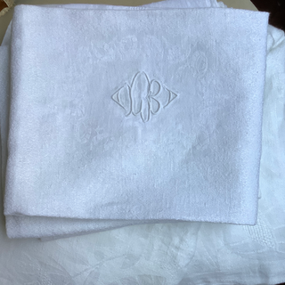 Vintage French Damask Monogrammed (LB)Tablecloth & Napkins Set
