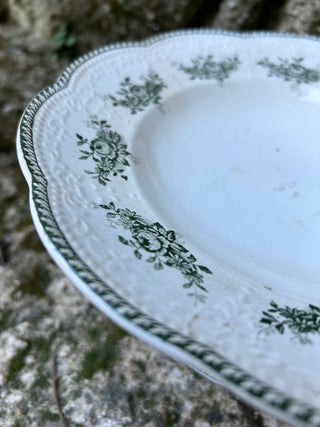 Vintage French Cream & Green Service de Table 16 Pieces