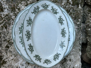 Vintage French Cream & Green Service de Table 16 Pieces